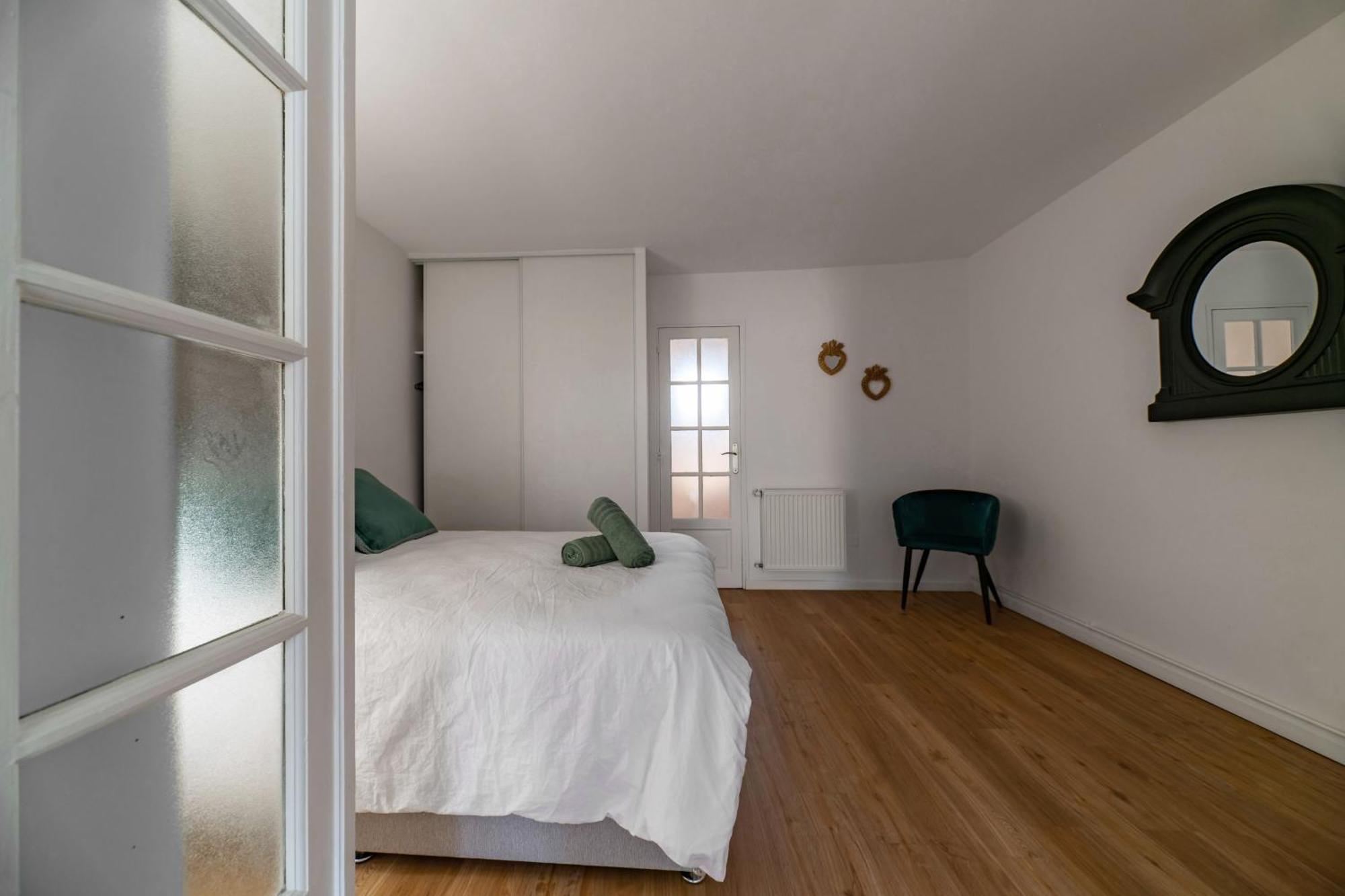 Le Celestin - Appartement 2 Chambres Avec Jardin En Centre Ville 비시 외부 사진