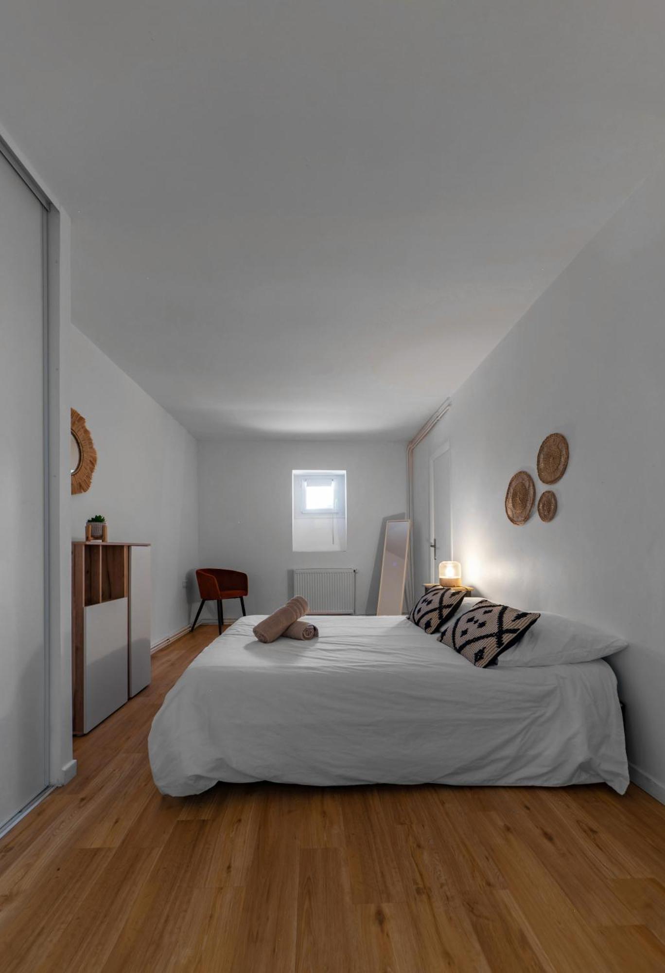 Le Celestin - Appartement 2 Chambres Avec Jardin En Centre Ville 비시 외부 사진