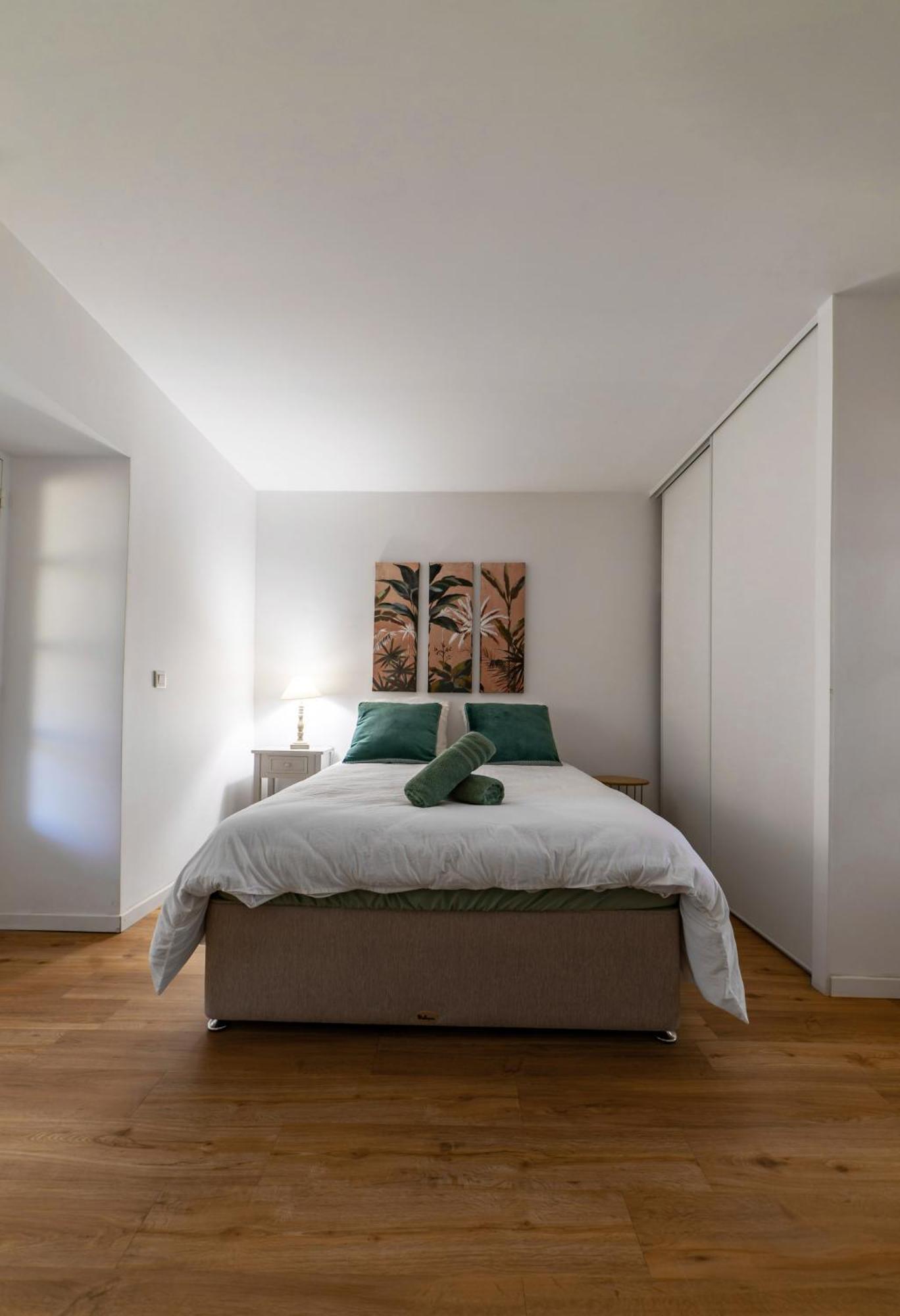 Le Celestin - Appartement 2 Chambres Avec Jardin En Centre Ville 비시 외부 사진