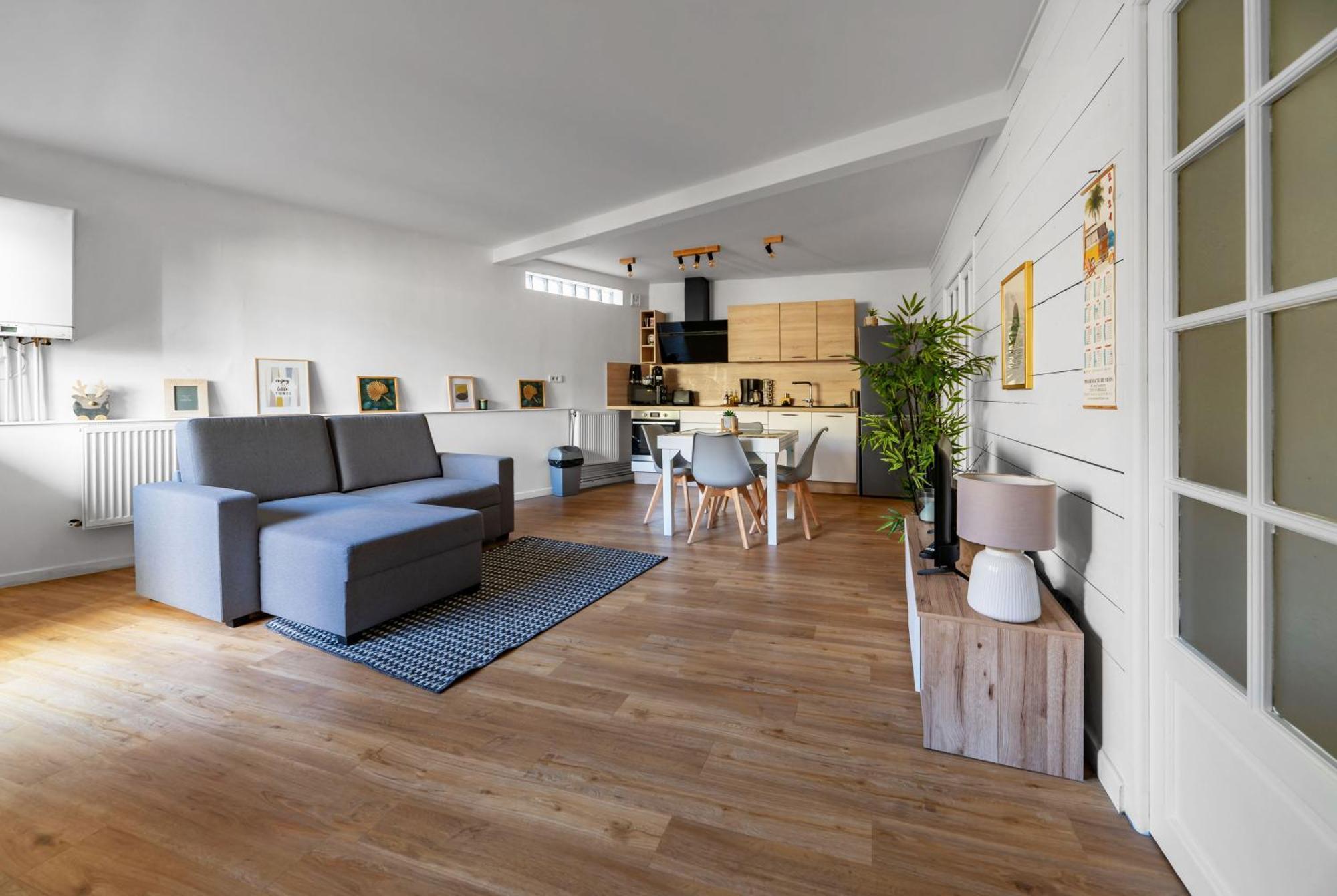 Le Celestin - Appartement 2 Chambres Avec Jardin En Centre Ville 비시 외부 사진